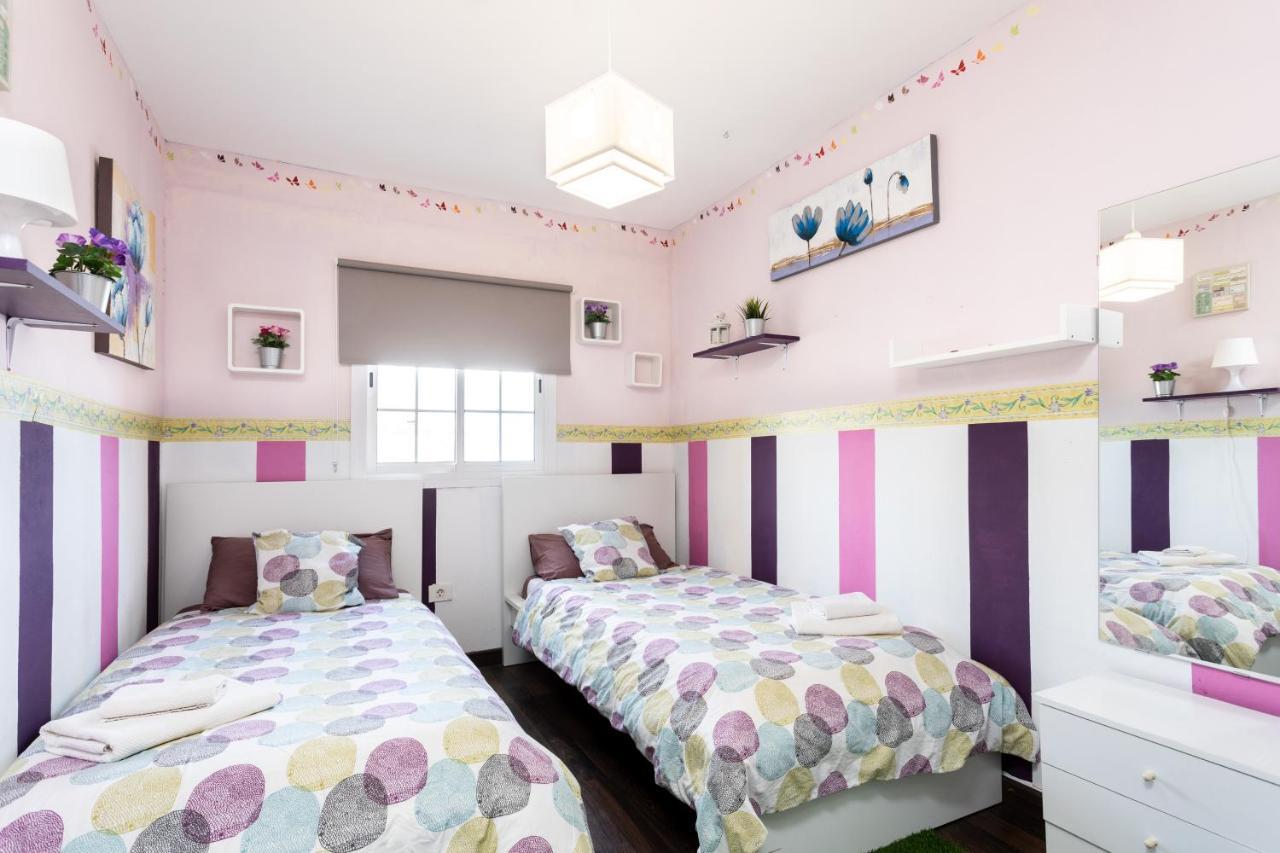Villa Blanca Tenerife - Private Rooms - Terrace And Bbq, 5 Minutes From The Beach And Airport Сан Исидро Екстериор снимка