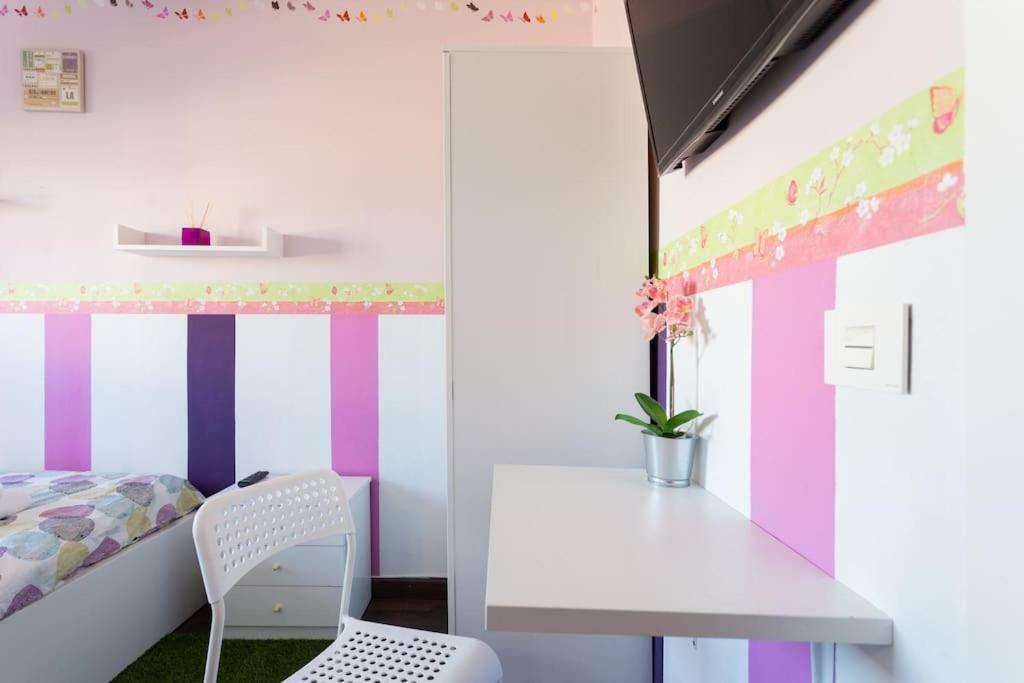 Villa Blanca Tenerife - Private Rooms - Terrace And Bbq, 5 Minutes From The Beach And Airport Сан Исидро Екстериор снимка